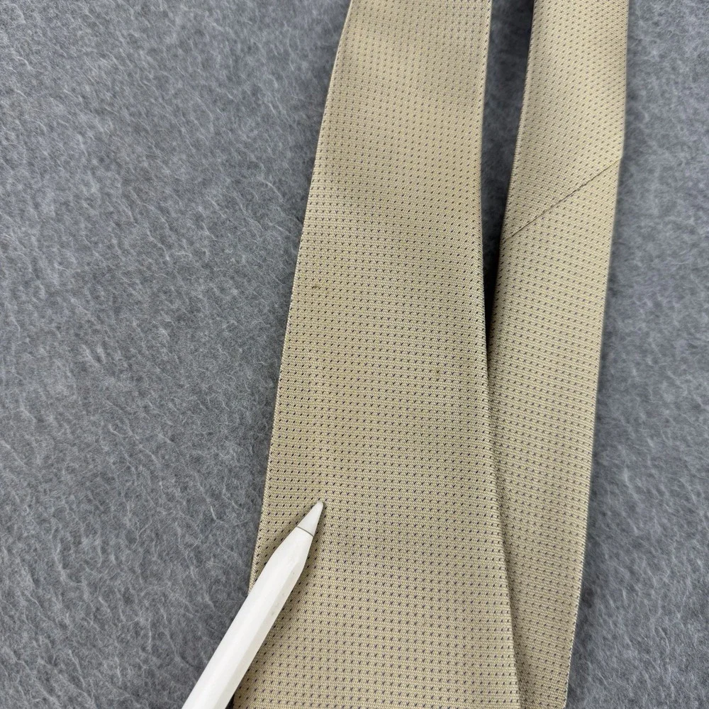 Beverly Hills Polo Club Gold Blue Dot Necktie Polyester Men's Classic Tie 58x3.9
